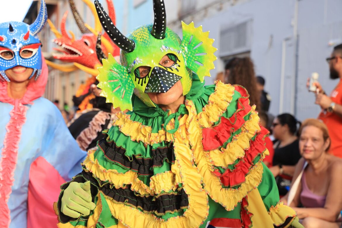 Carnival Committee How to Start: Building a Community Carnival From Scratch - ilustracja artykulu